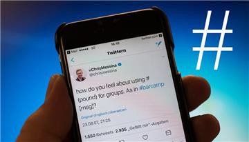 Dieser Tweet gilt als die Geburtsstunde des Hashtags zur Verschlagwortung von Kommunikation via Twitter oder Instagram.
