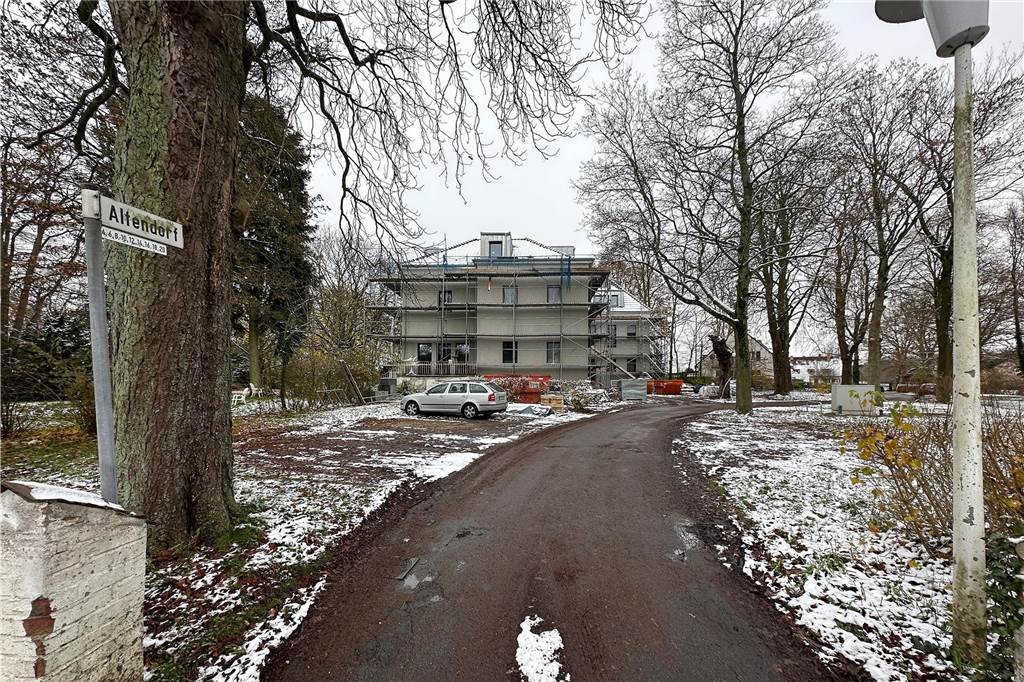 Wohnbau-Pläne an Villa Altendorf: Deutliche Kritik der Anwohner Dieser Weg führt zu der 1957 entstandenen "Siedlung Altendorf".