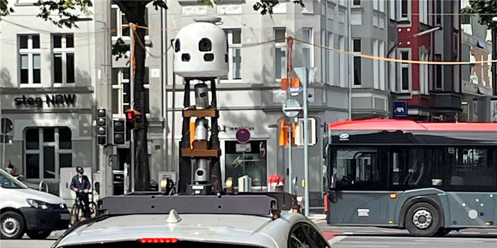 Kamera-Autos fahren durch Dortmund und filmen – diesmal ist es nicht Google Dieses Bild wurde am Freitag, 10.6., in der Innenstadt aufgenommen.