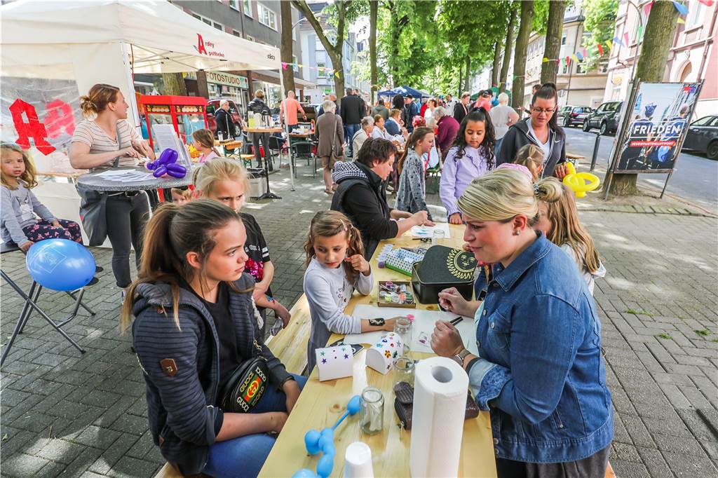 Kirmes und Feste im Dortmunder Westen: Veranstalter sagen ab und planen um Dieses Foto vom Fest unter den Linden in Marten, In der Meile, entstand vor zwei Jahren.