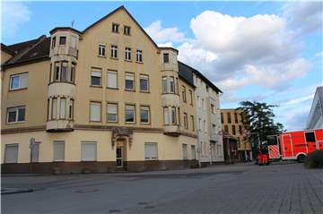 Dieses Haus, Altstadtstraße 38, wird abgerissen. Das sich aus dieser Perspektive links anschließende Haus von-Wieck-Straße 2 ebenfalls. Dort ist der Neubau geplant.