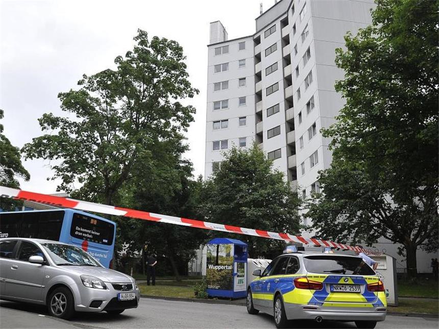 Wuppertaler Hochhaus wegen Brandgefahr geräumt Dieses Hochhaus in Wuppertal wurde geräumt.