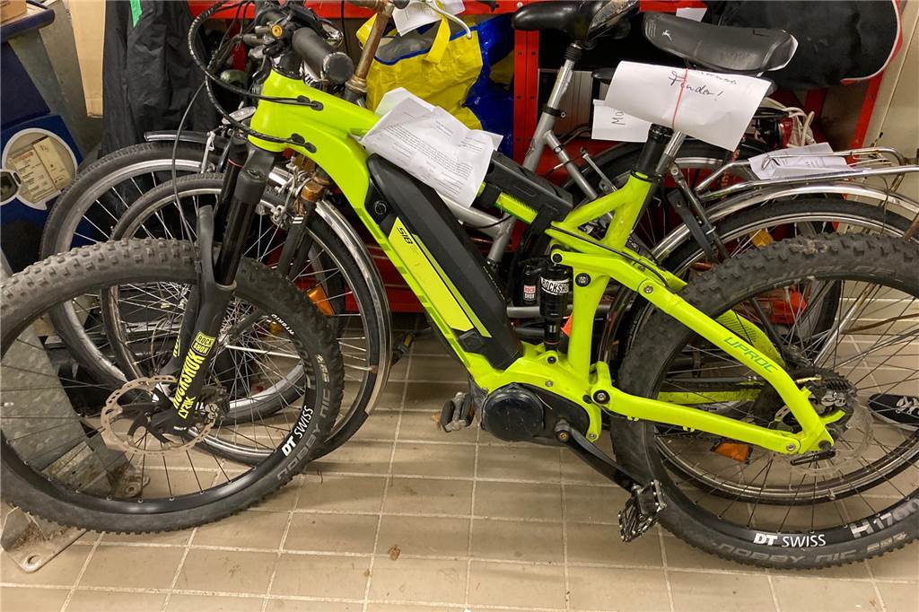 Mitarbeiterin der Stadt Haltern verrät: „So mancher Fund ist kurios“ Dieses hochwertige E-Mountainbike könnte bald in den Besitz des Finders übergehen.