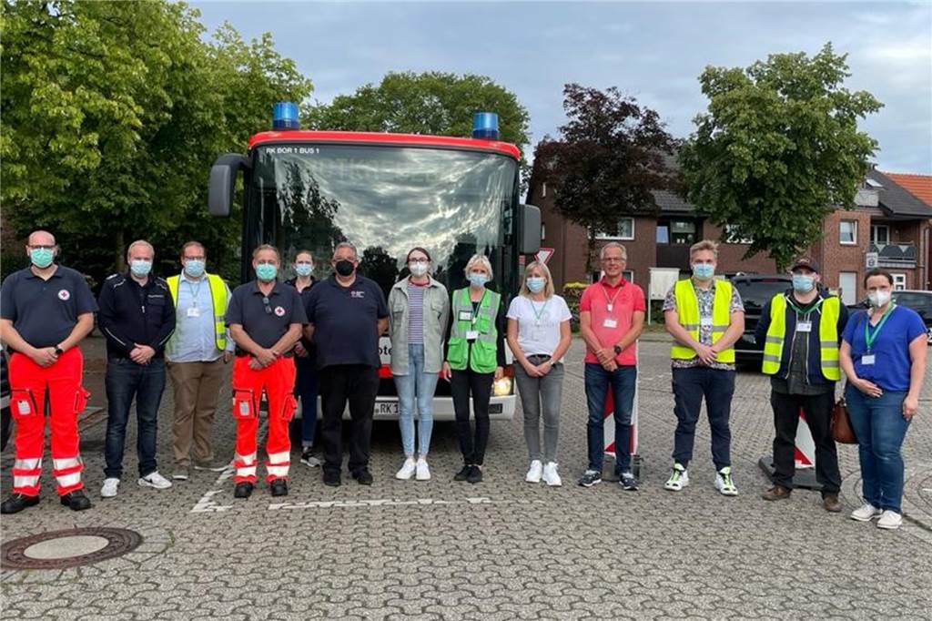 Heek ist spitze bei der Impf-Challenge: 88 „Piekse“ am Sonntagnachmittag Dieses Team meisterte die "Challenge" mit dem Impfmobil am Sonntag in Heek, Legden und Schöppingen.