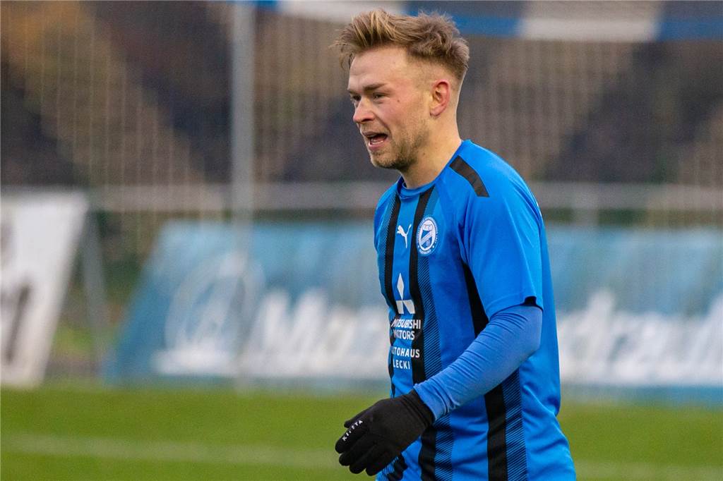 Holzwickeder SC gelingt kleine Überraschung und punktet gegen den FC Brünninghausen Dietrich Liskunov erzielte das Tor für den FC Brünninghausen.