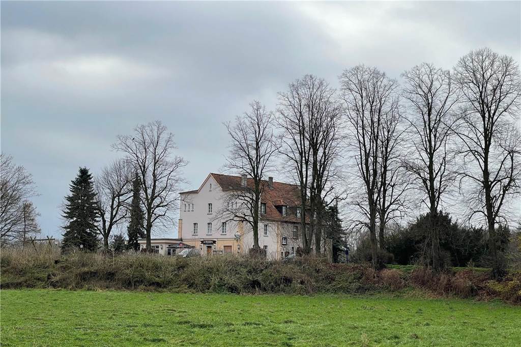 Lokal „Zur Rauschenburg“ schließt: Über 100 Jahre im Familienbetrieb Direkt an der Lippe findet man die Gaststätte "Zur Rauschenburg" seit 1878.