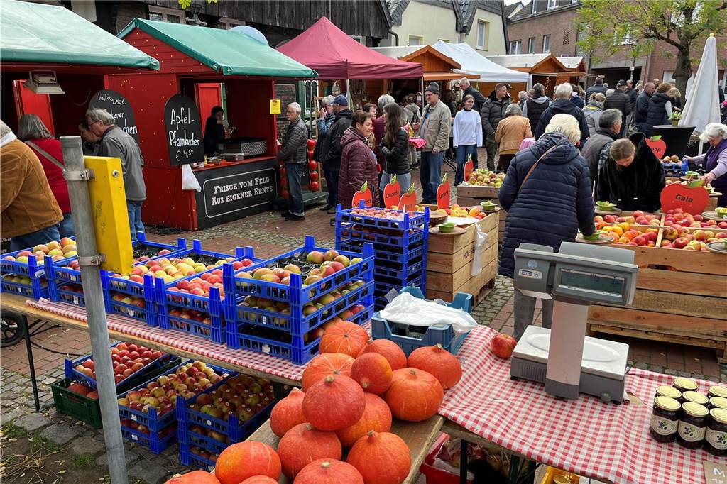 Gänsemarkt zieht diesmal am ersten November-Wochenende um Kürbisse und Äpfel auf dem Gänsemarkt