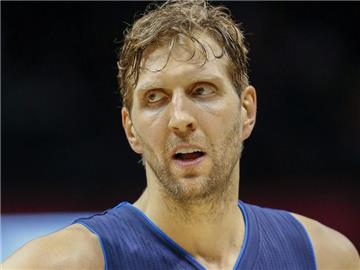 Dirk Nowitzki musste mit den Dallas Mavericks eine Niederlage einstecken. Foto: Erik S. Lesser