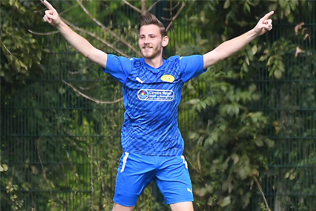 Schweriner Freistoßspezialist zerschießt die Kreisliga B: Offen für höherklassige Angebote Distanzschüsse und Freistöße sind die Spezialität von Schwerins Leon Lee Janke.