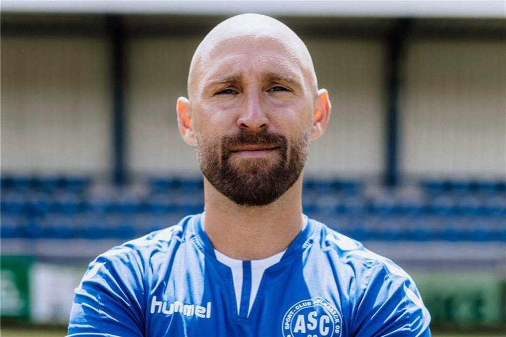 Dortmund Trainer trauern um Kirchderne-Rückzug: Sportlich ist das für uns alle Mist Dominik Altfeld bedauert Kirchdernes Rückzug