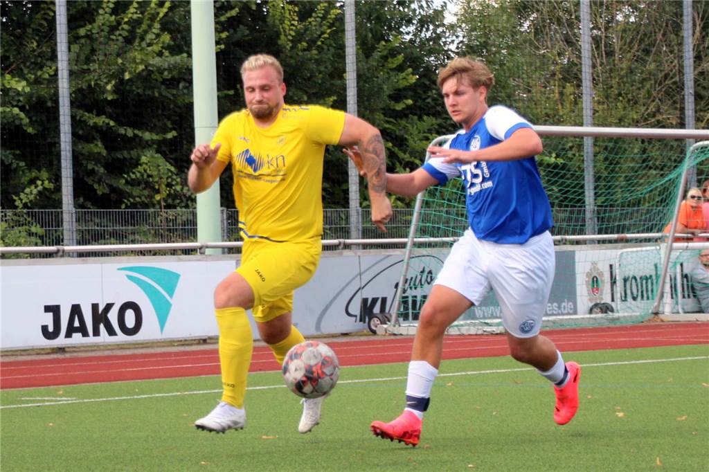SV Herbern III verliert trotz Halbzeitführung deutlich Dominik Berghaus (l.) musste mit seinem Team eine hohe Niederlage einstecken