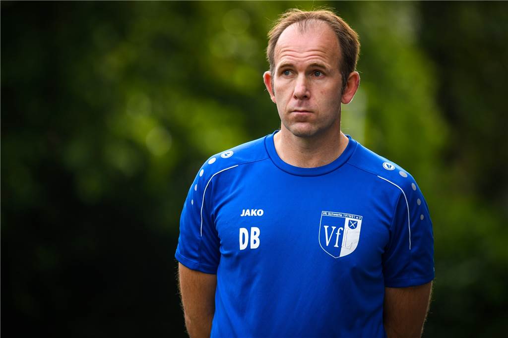 Derby-Schlagabtausch: Haberschuss wünscht sich VfL-Keeper – und Buchwald Männerfußball Dominik Buchwald glaubt an ein Spiel mit ausgeglichenen Siegchancen.
