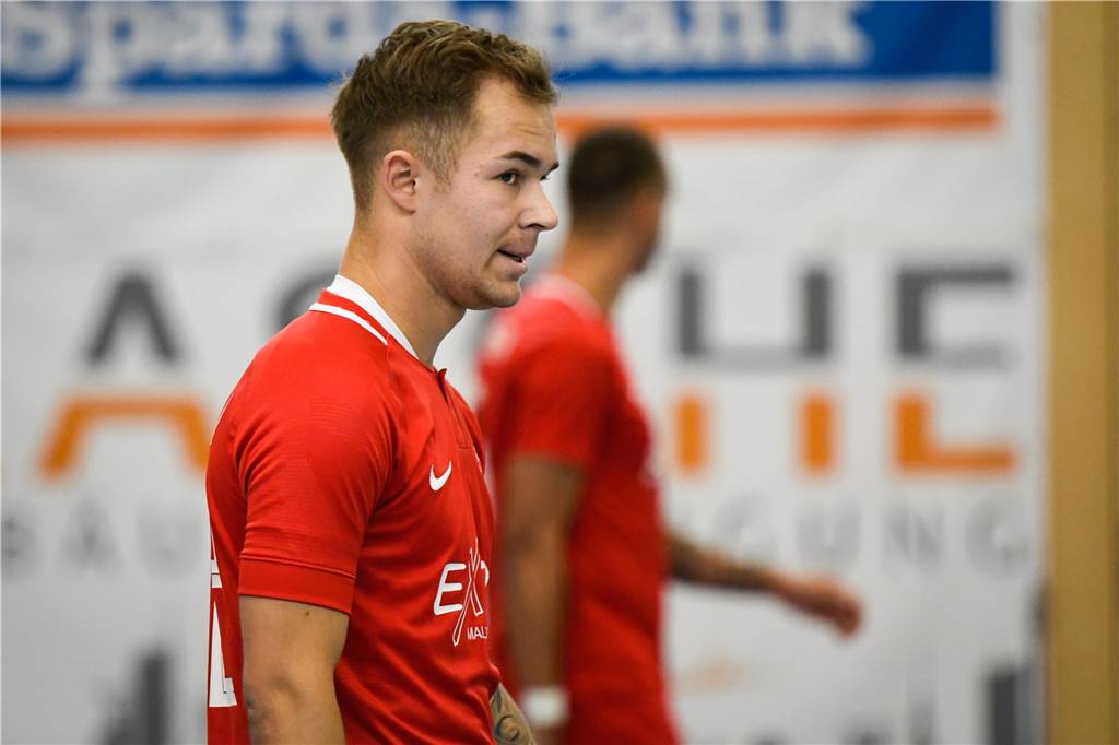 Dortmunder Fußballer reagieren auf den drohenden Hallen-Knockout Dominik Deppe, Noch-Spieler beim Lüner SV, hofft, dass die Stadtmeisterschaften stattfinden können.