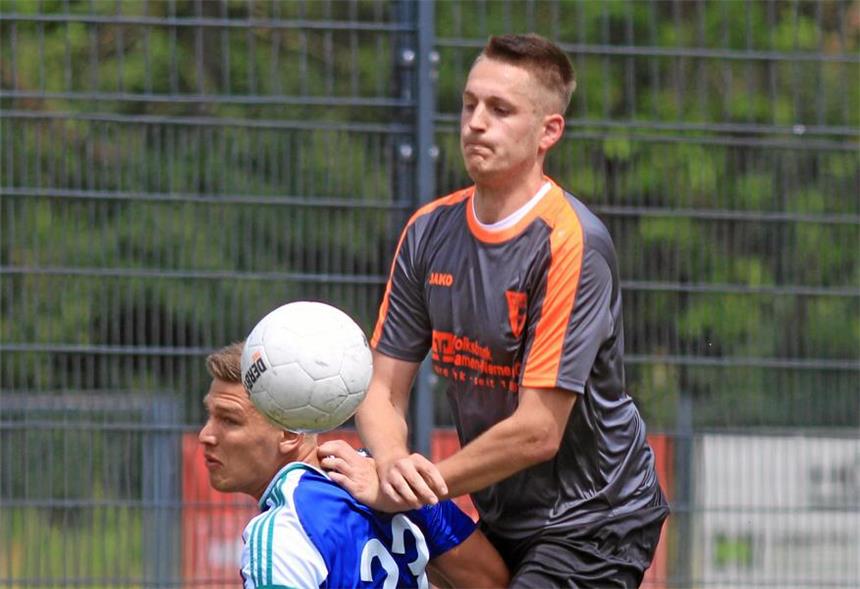 Werner SC und SV Herbern siegen souverän Dominik Giffey (r.), hier gegen Holzwickede, steht dem Werner SC nach einem Zehenbruch wieder zur Verfügung. Im Pokal feierte er ein gelungenes Comeback.