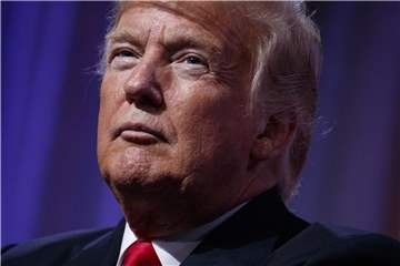 Donald Trump befindet sich derzeit in der wohl herausforderndsten Phase seiner Präsidentschaft. Foto: Evan Vucci/AP