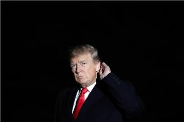 Donald Trump will auf die Bewerbung für die WM 2026 Einfluss nehmen. Foto: Alex Brandon