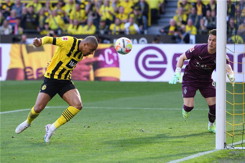 Trotz souveränem BVB-Erfolg gegen Gladbach: Sebastien Haller übt Kritik nach 5:2 Donyell Malen erzielt ein Kopfballtor.