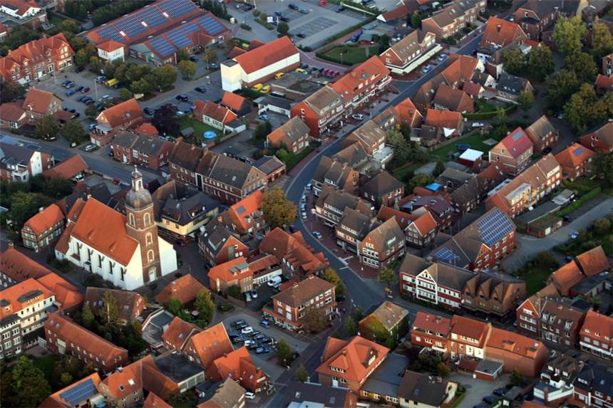 Zukunft des Einzelhandels auf dem Prüfstand Dorfkern Nordkirchen Schloßstraße Ludwig-Becker-Platz