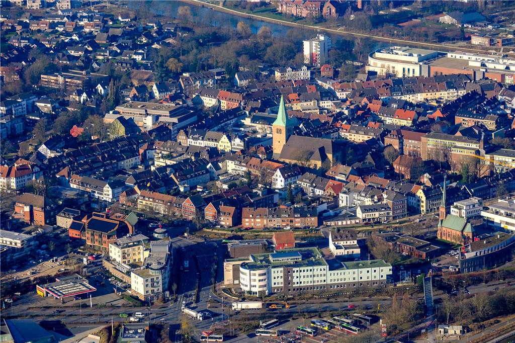 Dorsten Innenstadt mit St. Agatha Kirche.
