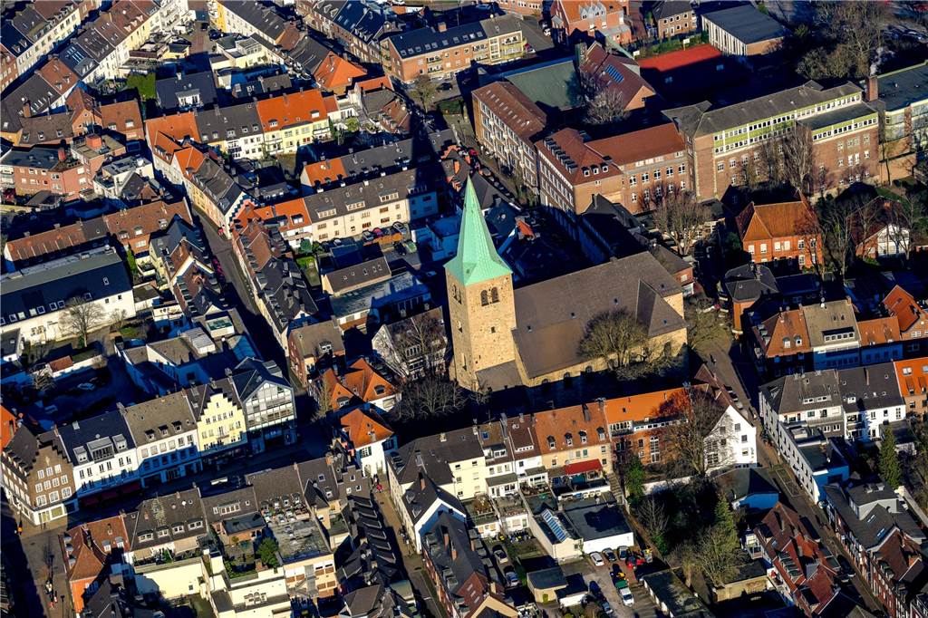 Dorsten Innenstadt mit St. Agatha Kirche.
