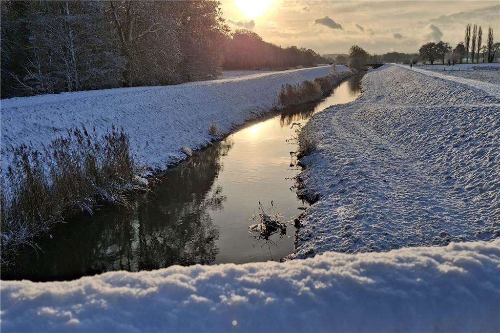 Wintereinbruch in Dorsten: Die schönsten Schnee-Fotos unserer Leser Dorsten ist verschneit.
