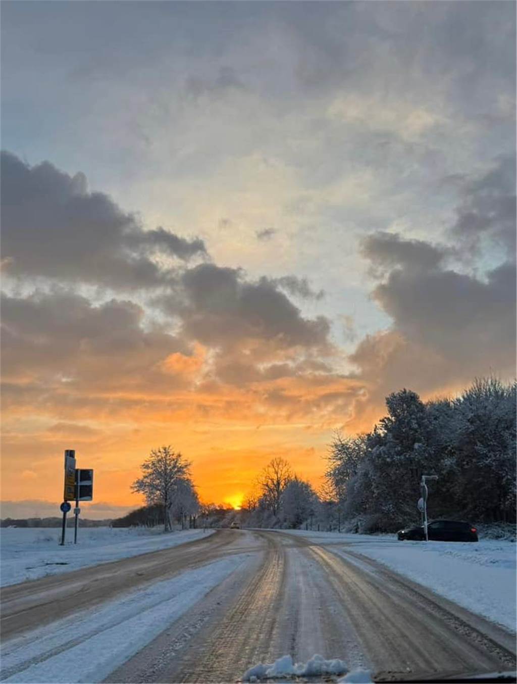 Wintereinbruch in Dorsten: Die schönsten Schnee-Fotos unserer Leser Dorsten ist am Freitagmorgen (22.11.) in eine weiße Winterlandschaft verwandelt worden.