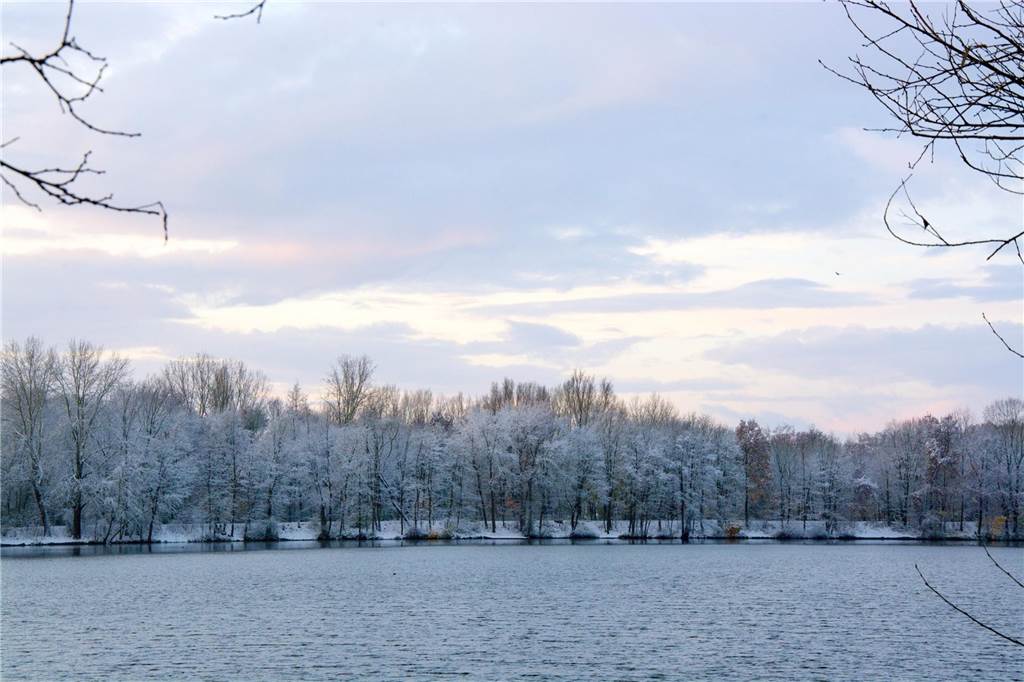 Wintereinbruch in Dorsten: Die schönsten Schnee-Fotos unserer Leser Dorsten ist am Freitagmorgen (22.11.) in eine weiße Winterlandschaft verwandelt worden.