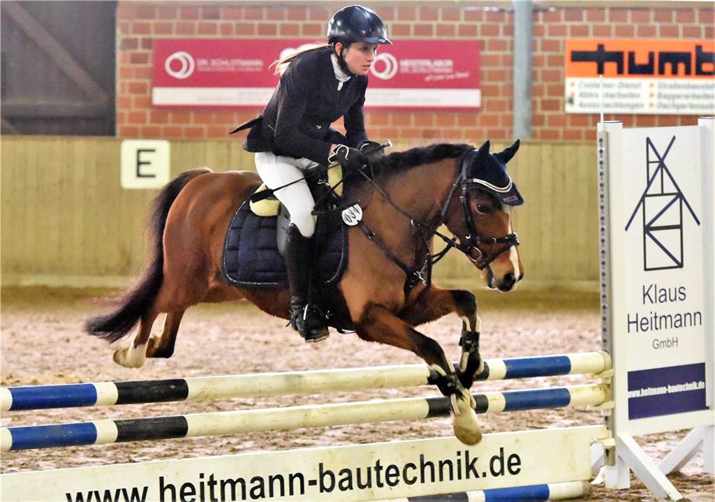 Dorstens erste Stadtmeisterschaft der Reiter auf der Anlage des ZRFV Lembeck war...