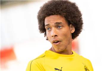 Dortmunds Axel Witsel steht im ersten Bundesliga-Spiel direkt in der ersten Startelf. Foto: Marius Becker