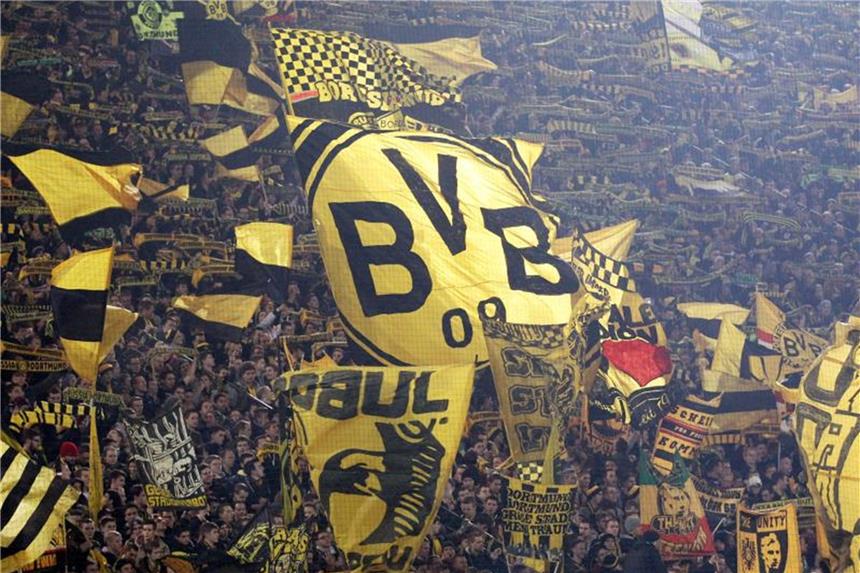 Ungewohnte Stille im Fußball-Tempel: BVB-Fans planen Boykott Dortmunds gelbe Wand wird gegen Augsburg vermutlich stiller als sonst. Foto: Friso Gentsch