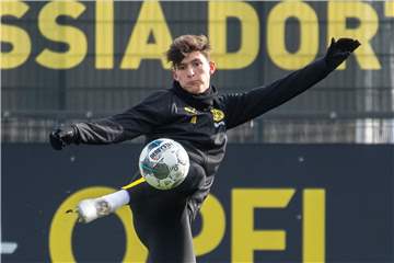 BVB-Innenverteidiger Leonardo Balerdi: „Deutsche sind im Allgemeinen ein wenig kühler“