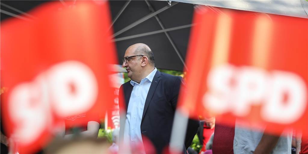 „Würden alles tun, um eine Koalition auf die Beine zu kriegen“ Dortmunds Parteien schwankten zwischen Freude und Trotz - Letzteres gab es vor allem bei der SPD.