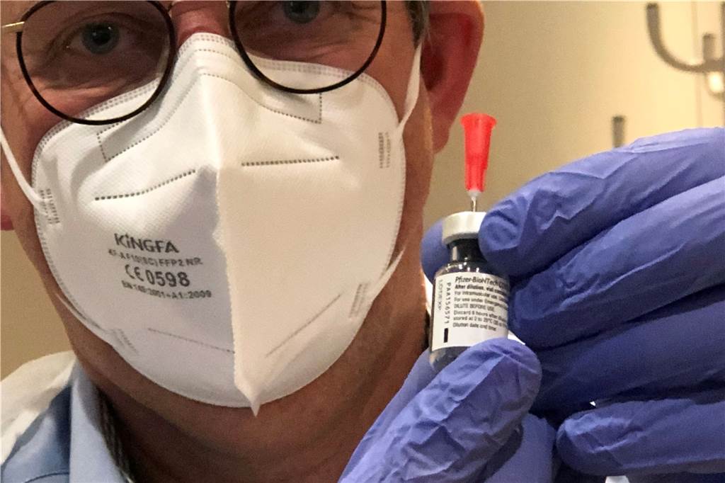 Advents-Impfen vielerorts möglich: Wieso nicht in Werne? Dr. Christian Ruhnau und sein Team impfen unter der Woche in der Gemeinschaftspraxis Piepenbrock und Ruhnau.