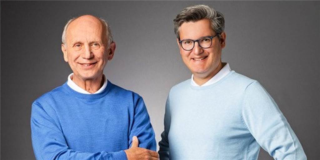 HNO-Arzt Dr. Dietmar Vieth übergibt Praxis an der Südmauer an Nachfolger Dr. Dietmar Vieth (l.) übergibt seine Praxis an Nachfolger Dr. Philipp Rudolf.