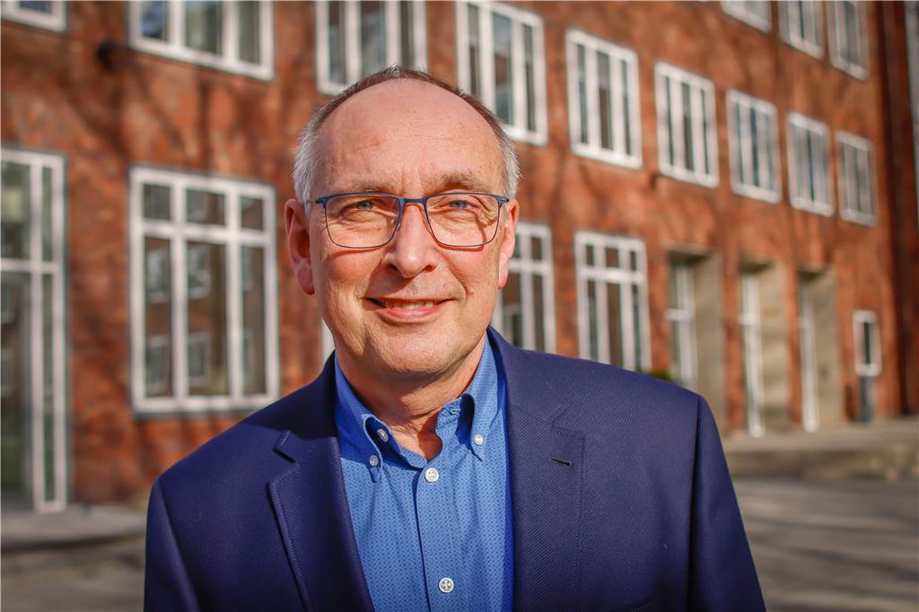 Wie hoch ist das Risiko für einen Corona-Kontakt in Dortmund? Dr. Frank Renken leitet das Dortmunder Gesundheitsamt.