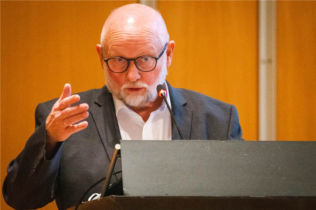 Abrechnungsaffäre: Wie Seiers Doppelabrechnungen aufgeflogen sind Dr. Hubert Seier hatte im Januar Gelegenheit, sich gegenüber der Stadt Selm zur Abrechnungsaffäre und zu möglichen Doppelabrechnungen zu äußern.
