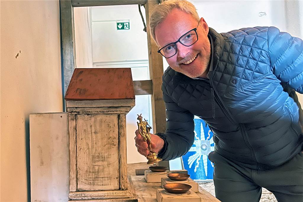 Escape Room am Römermuseum eröffnet: Wir durften die neue Attraktion testen Dr. Josef Mühlenbrock, Leiter des Römermuseums, freut sich über die Möglichkeiten, Geschichte mit Spaß zu vermitteln.