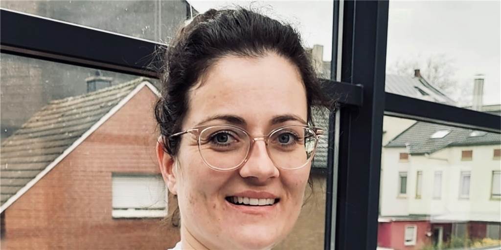 Trend zur Teilzeit am Klinikum Lünen-Werne: Gründe sind vielfältig Dr. Katharina Lindpere ist Oberärztin in Teilzeit. Sie hat ihre Arbeitszeit am St, Marien Hospital Lünen nach der Geburt der zweiten Tochter reduziert, will aber bald wieder aufstocken.