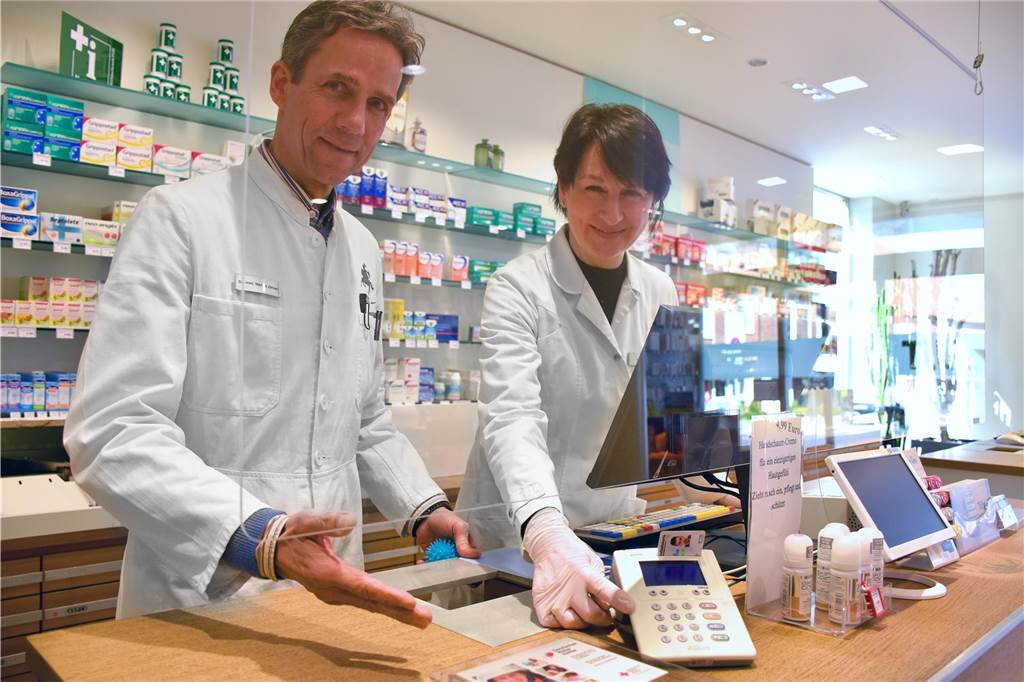Dr. Markus Jansen und Anne Jansen (Archivbild) machen beim bundesweiten Apothekenprotest mit.