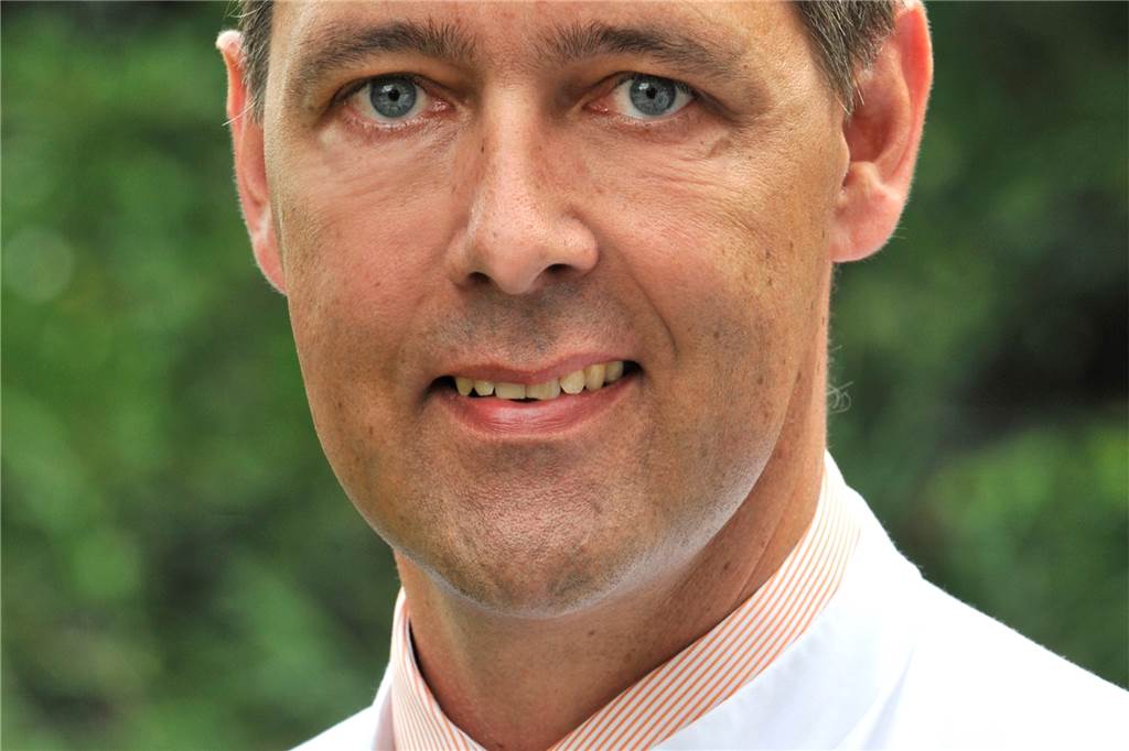 Chefarzt über Corona-Patienten: „Müssen keine Extraschichten fahren“ Dr. Norbert Holtbecker, Chefarzt der Lungenklinik Ruhrgebiet Nord, konnte bereits einige Erfahrungen mit dem Coronavirus sammeln.