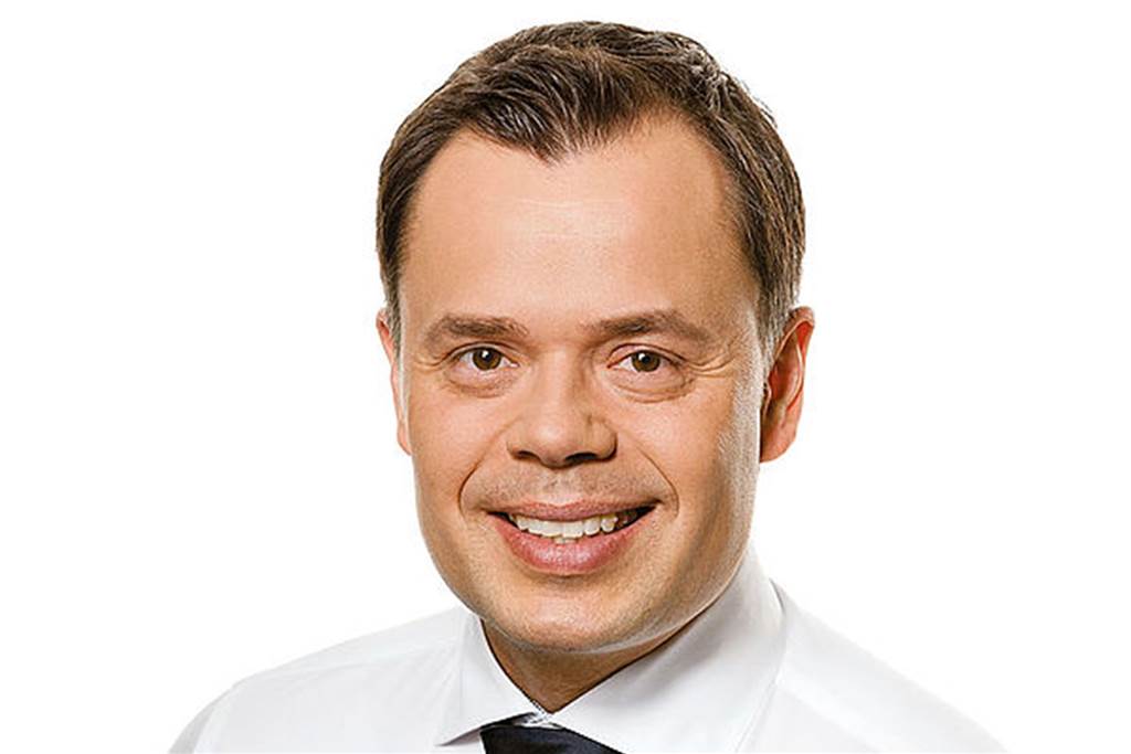 Augenarzt schlägt Alarm: „Eichenprozessionsspinner-Widerhaken bohren sich in das Auge“ Dr. Olaf Cartsburg hatte am Wochenende gleich zehn Patienten, die betroffen waren.