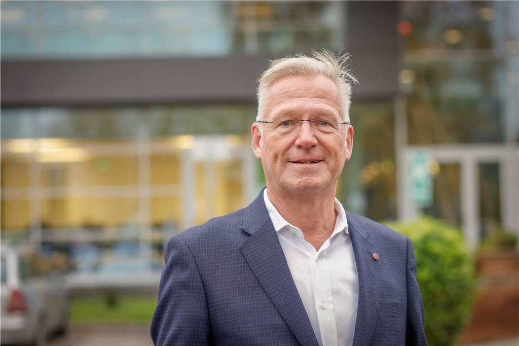 Viele Lehrer, Kinder und Erzieher in Dortmund krank Dr. Prosper Rodewyk ist Bezirkssprecher der Kassenärzte in Dortmund.