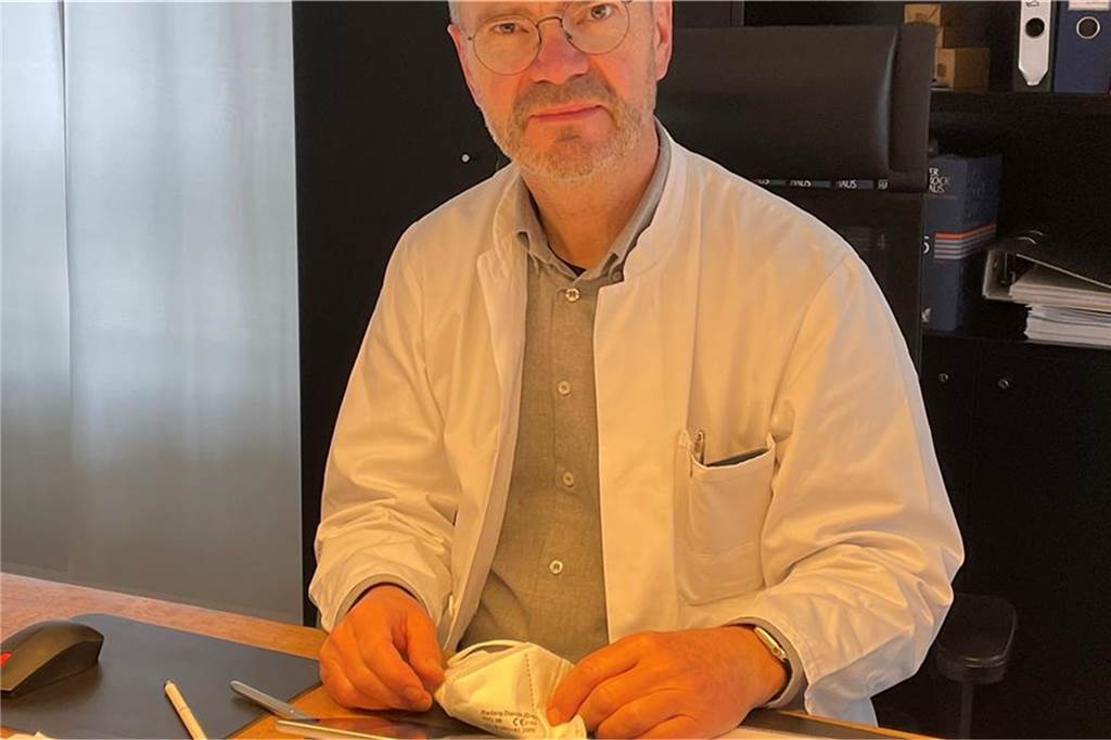 Ein Jahr Corona in Dorsten - unser Themenpaket Dr. Wilhelm Gross-Weege hält Impfungen gegen das Coronavirus medizinisch und moralisch für notwendig.