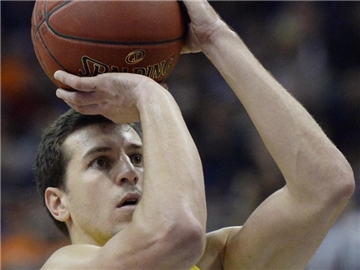 Dragan Milosavljevic holte gegen Braunschweig 19 Zähler für Alba Berlin. Foto: Maurizio Gambarini