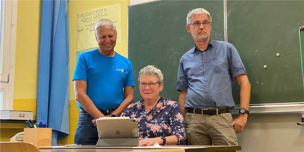 Drei Abgänge vom ASG: Hans-Detmar Pelz (l.), Hannelore Meisel und Michael Schembecker verlassen das Gymnasium in diesem Jahr.