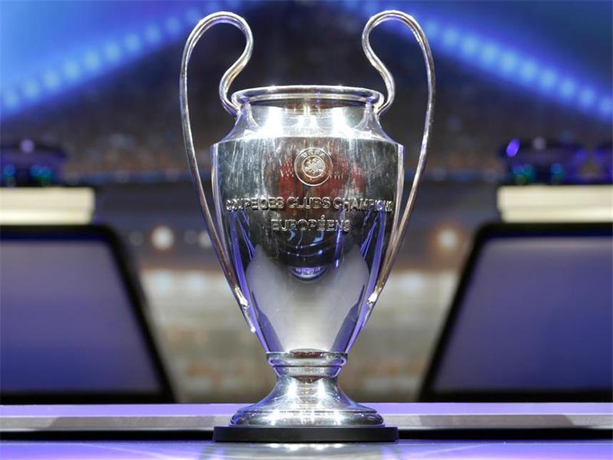 Gruppenauslosung Fußball-Champions League, Saison 2017/18 Drei deutsche Mannschaften kämpfen 2017/18 um den Pokal der Champions League. Foto: Claude Paris