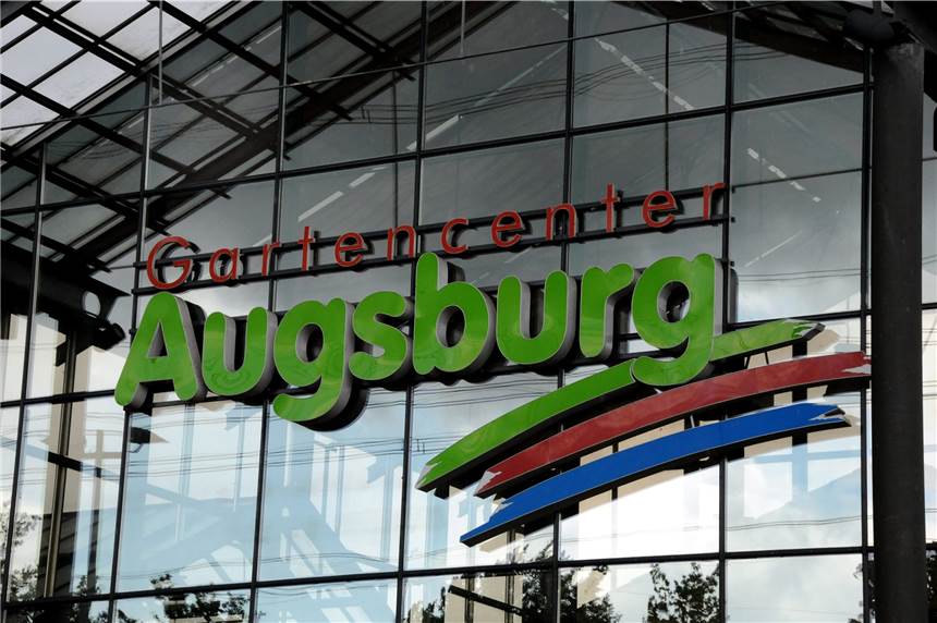 Drei Einbrüche binnen zwei Tagen in Castrop-Rauxel Drei Einbrüche hat es binnen 48 Stunden in Castrop-Rauxel gegeben. Ein Ziel war unter anderem eine Filiale des Gartencenters Augsburg.