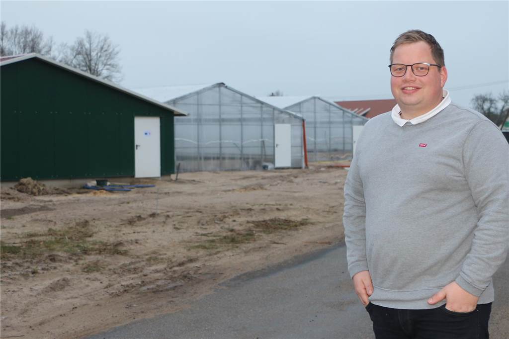 Algen-Pioniere im Wienkamp fahren erste Ernte ein Drei Gewächshäuser stehen mittlerweile, sieben weitere sollen in den nächsten Bauabschnitten in den kommenden Jahren folgen.