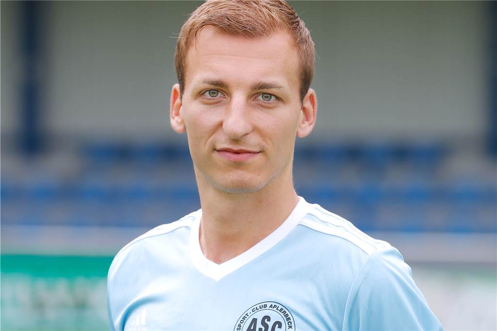 Dortmunder Oberliga-Spieler muss seine Karriere vorzeitig beenden Drei Jahre lang war Dennis Drontmann beim ASC 09 Dortmund aktiv.