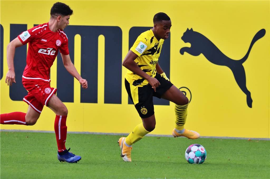 Besondere Testspiele für BVB-U19 - Bafounta gibt sein Comeback Dreierpack gegen Offenbach: BVB-Neuzugang Jamie Bynoe-Gittens.